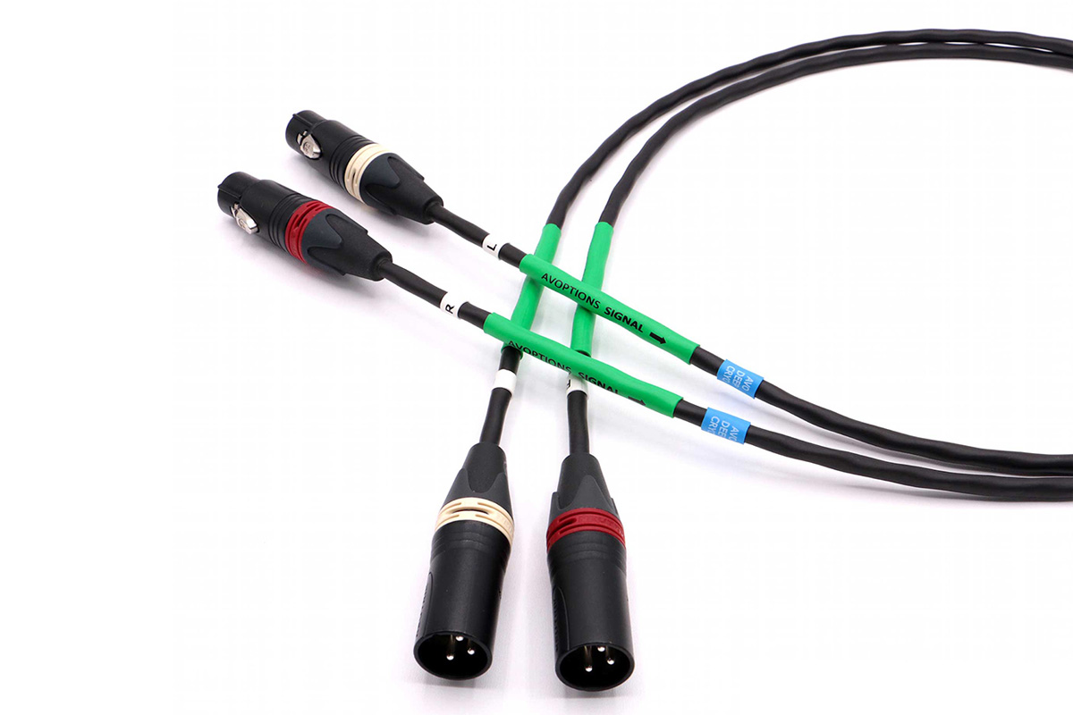 SIGNAL XLR-XLR balanced - stereo pair